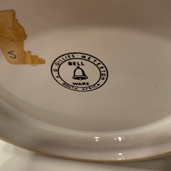 Three Porcelain Jar sizes height - Picture 2 of 8